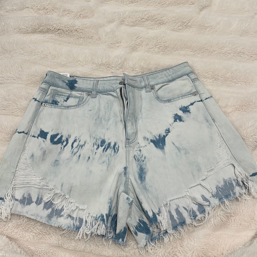 American Eagle Highest Rise Mom Shorts